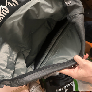 브롬톤 롤탑백 L 미사용