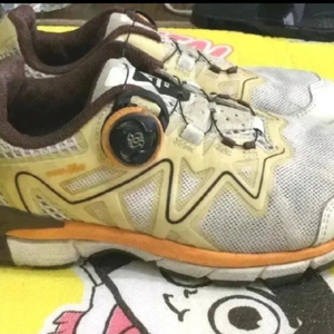 케이투 K2 등산화 트레킹화 230 사이즈