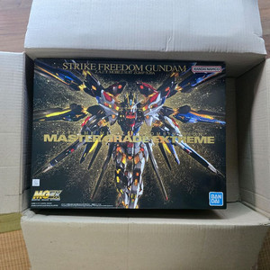 MGEX 스트라이크 프리덤 건담 미개봉
