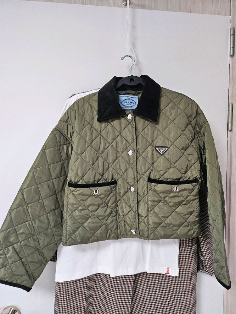 프라다패딩--6