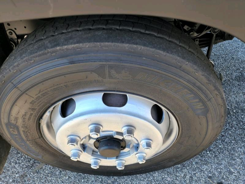 메가트럭 4.5톤 앞축 7.4카고 2015년--8