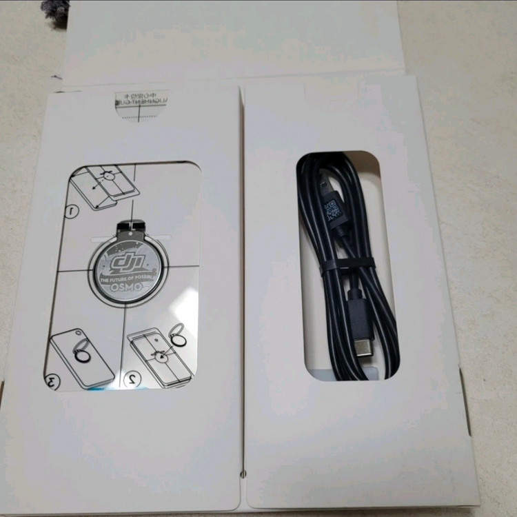 DJI OM 4 스마트폰 짐벌--1