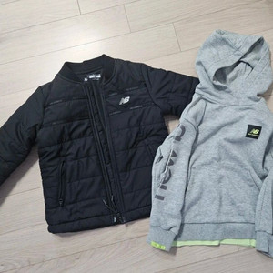 뉴발란스키즈 경량패딩+후드티셔츠 일괄(110사이즈)