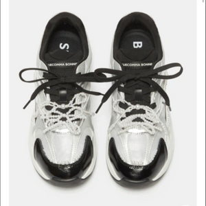 새상품) 슈콤마보니 운동화 딜라이트