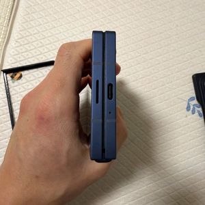 갤럭시폴드6 256 네이비 kt발 정상해지제품 삼케플o 풀박o