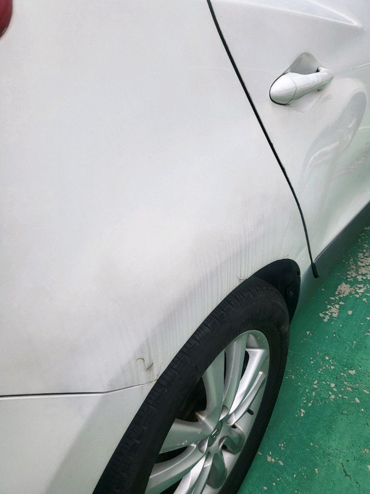 투싼 ix 2010년식 흰색--3