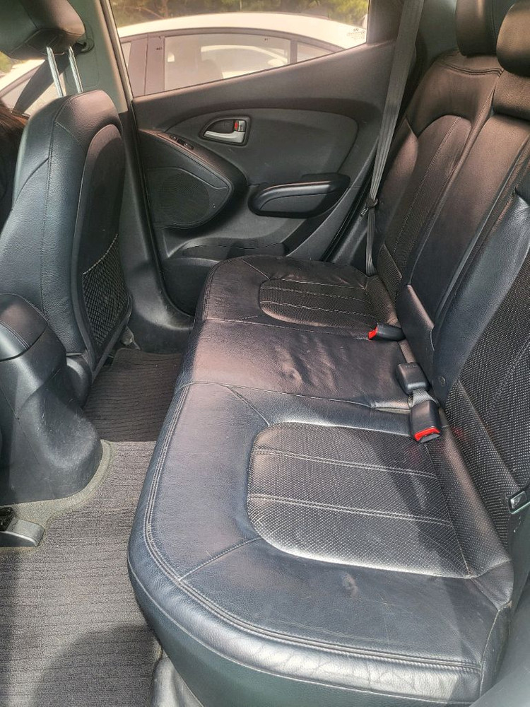 투싼 ix 2010년식 흰색--4