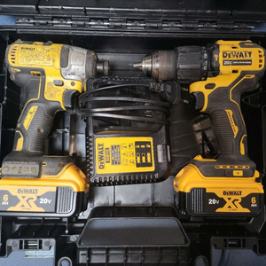 디월트 브러쉬리스 충전 드릴 콤보 (스크류, 임팩) 세트