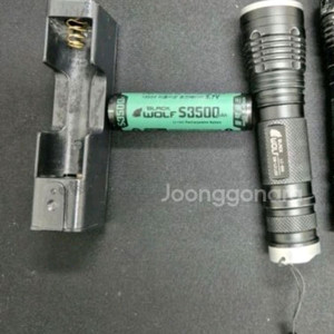 블랙울프 LC-858 LED 후레쉬 1개+배터리1+충전기