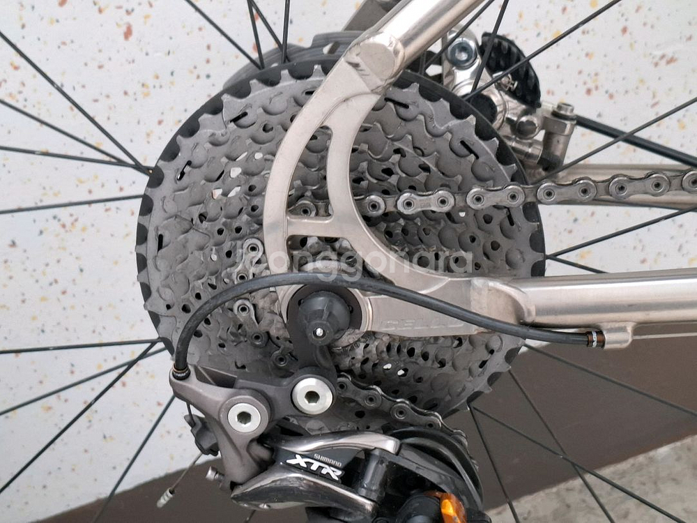 첼로 실버라도90 티타늄자전거--1