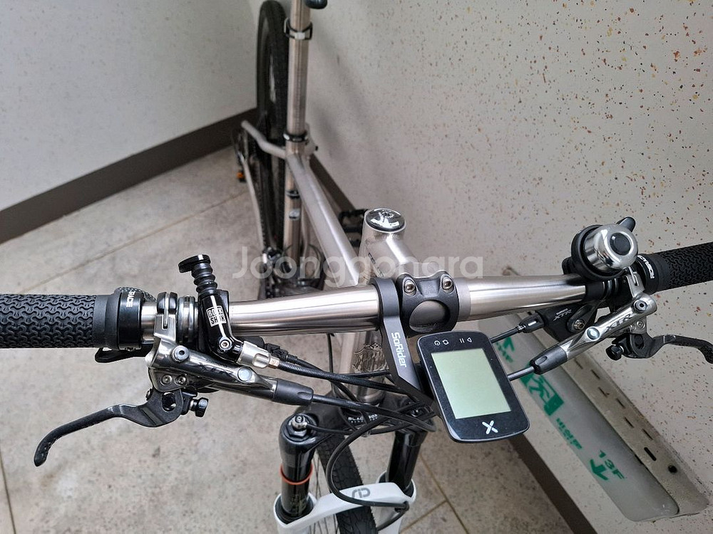 첼로 실버라도90 티타늄자전거--4