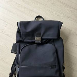 투미 오스본 롤탑 백팩