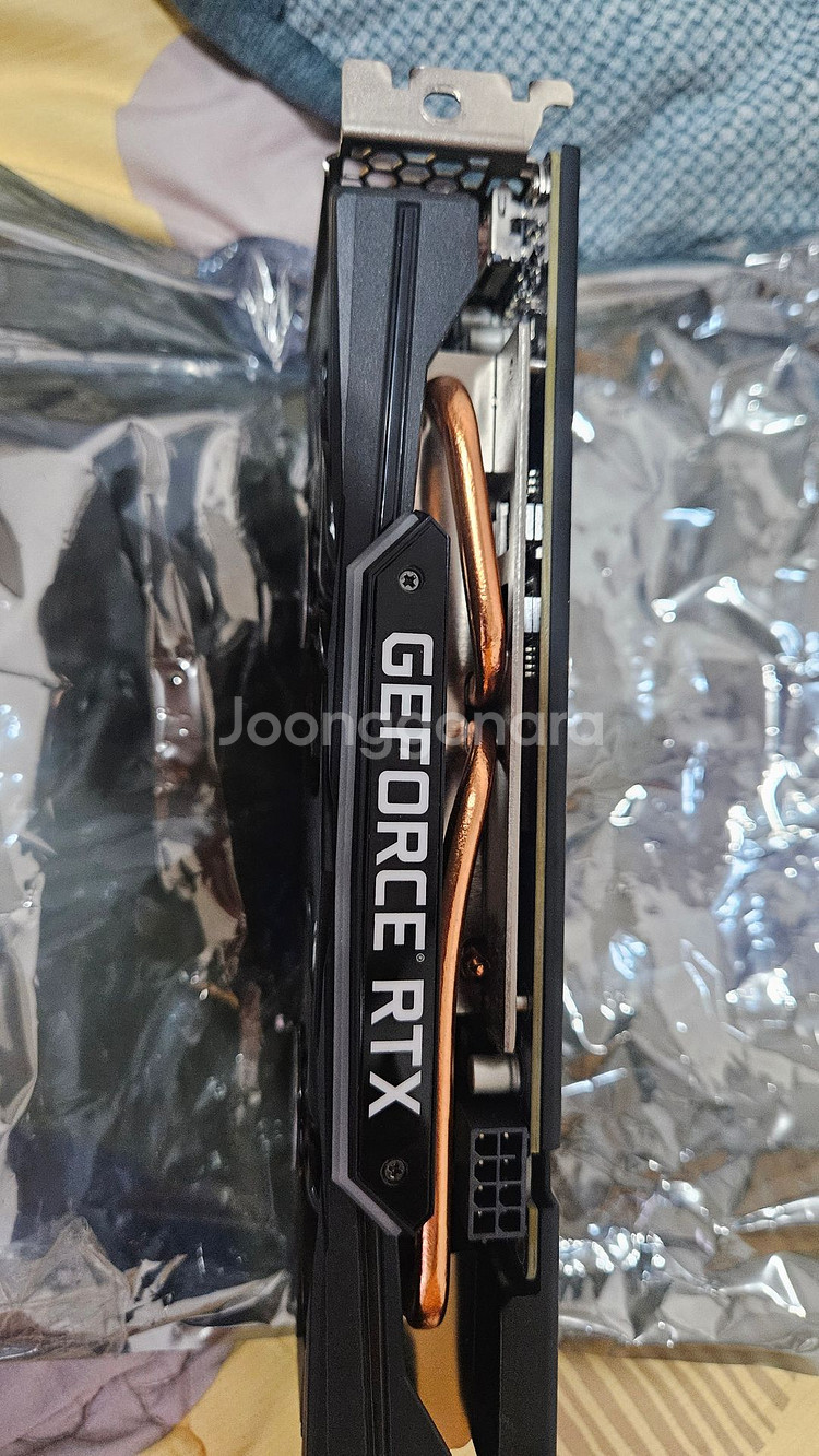 RTX 4070 Ti 그래픽카드--1