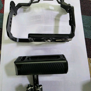 스몰리그 캐논 EOS R5,R6,R5 C 전용 핸드키트 이미지