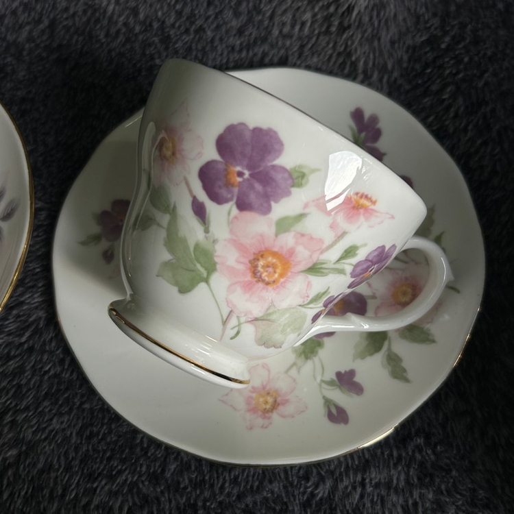 빈티지 영국 더치스 더체스 duchess 커피잔 찻잔 2조--3