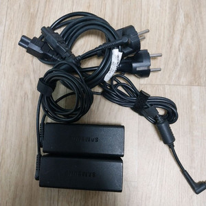 삼성노트북용 정품어댑터 ad-4019a 19V 2.1A 2개 2만