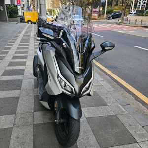 혼다 포르자 350