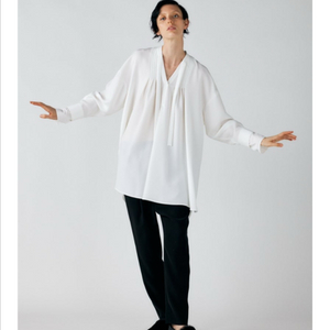 엔폴드 타이 블라우스 38