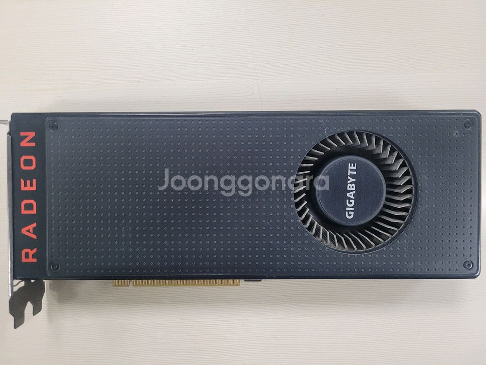 기가바이트 베가56 그래픽카드--0