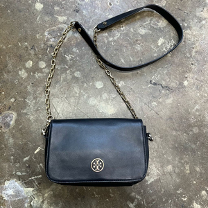 토리버치 크로스백 가방 이미지