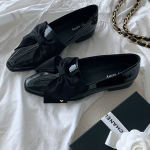 바이씨니 럽잇로퍼 245