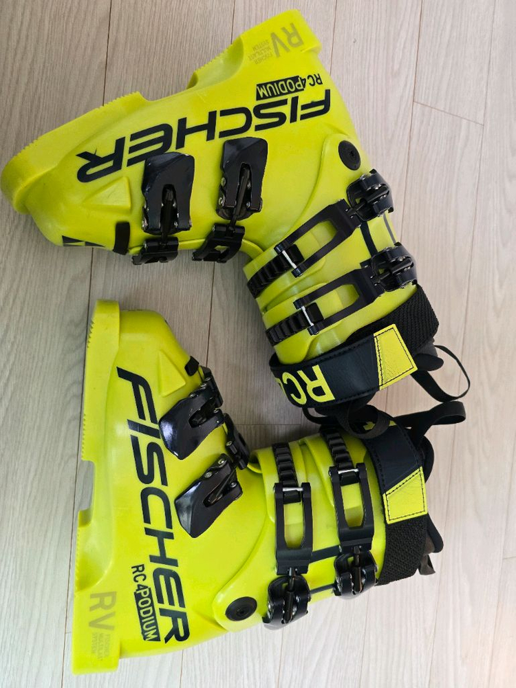 피셔 스키부츠 주니어 RC4 PODIUM LT 90 / 210~215(라스트254)--2