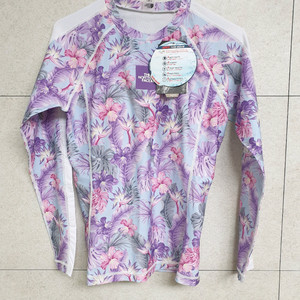 노스페이스 레쉬가드