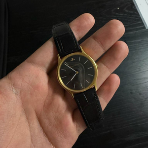 예거 르쿨트르 ref.4464 18k 옐로우골드