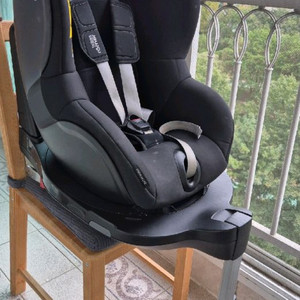 브라이텍스 듀얼픽스 아이사이즈 회전형 카시트