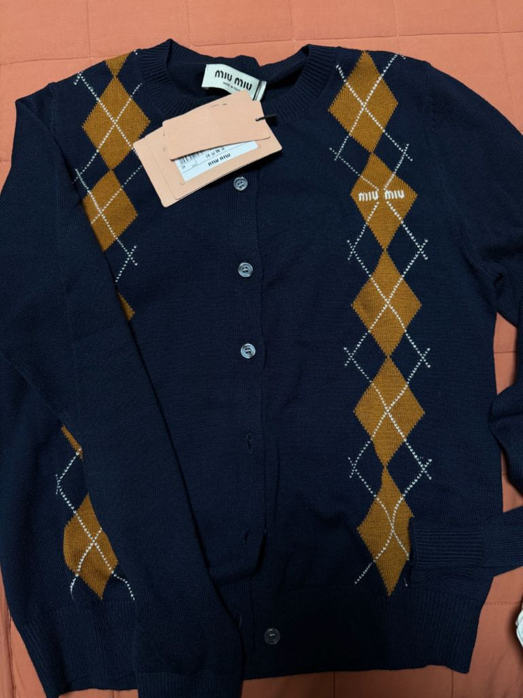 미우미우 가디건--4
