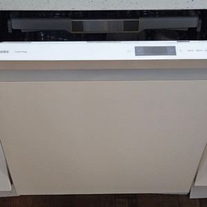 (이사 급처) 삼성 비스포크 식기세척기 DW60BB837WAP 판매