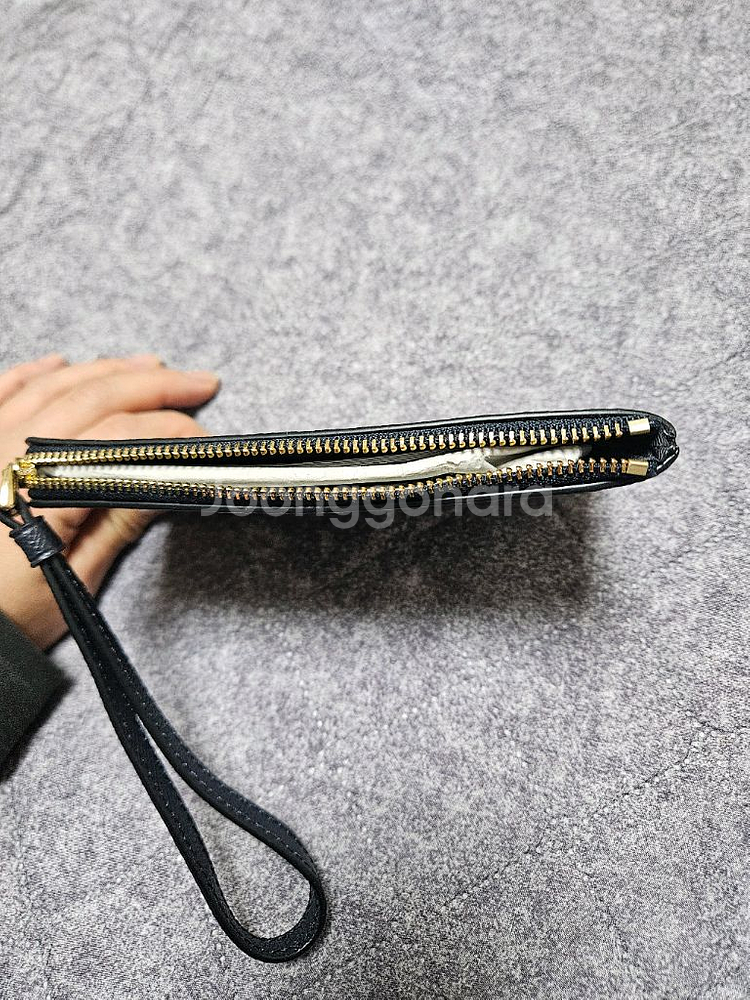 코치 하트 손목지갑--1