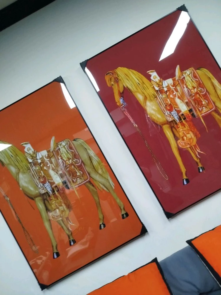 에르메스그림 에르메스액자 말그림 승마그림 대형 그림액자 그림 액자 팝아트 인테리어소품 명품그림 명품액자 에르메스 백 이미지