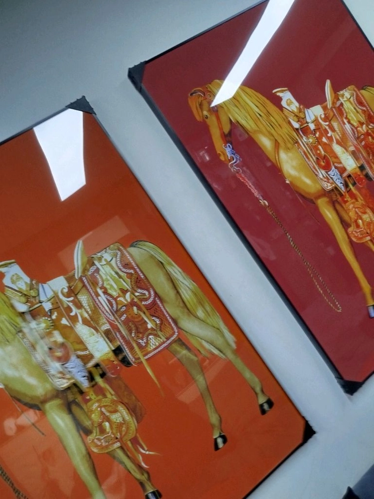 에르메스그림 에르메스액자 말그림 승마그림 대형 그림액자 그림 액자 팝아트 인테리어소품 명품그림 명품액자 에르메스 백 이미지