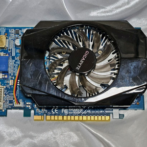 엔비디아 gt730 2gb gddr3 팝니다.