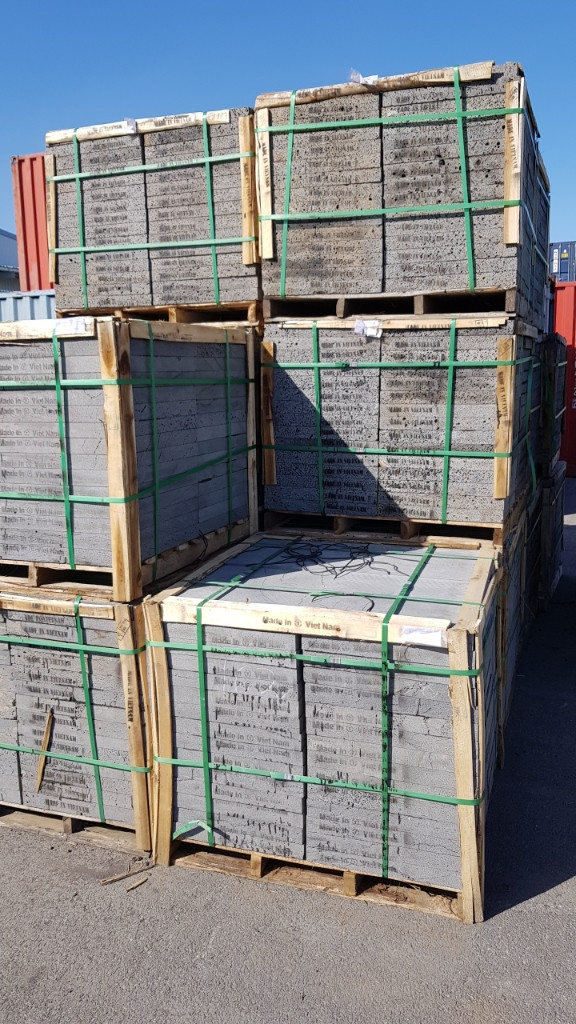 현무암 정형 50TX500X500 40매--2