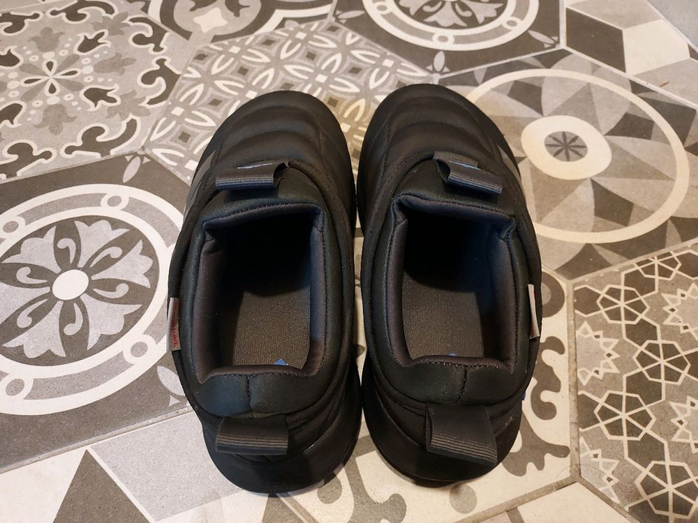 아디다스 아디퍼프 코어 블랙 운동화--3