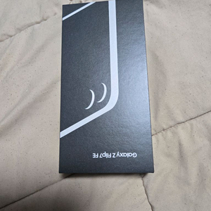 갤럭시 Z Flip7 FE 블랙 색상 256GB