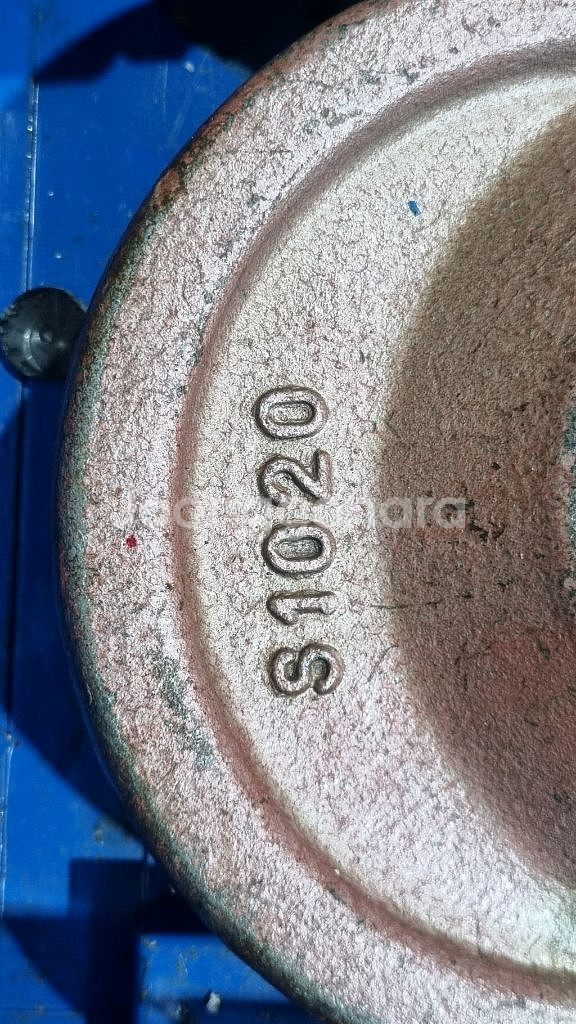 휴대용 펀칭기--1