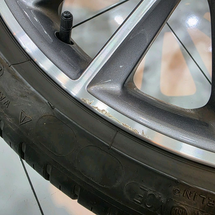 벤츠 W213 E클래스 AMG 마차 휠 20인치 정품 중고휠--7