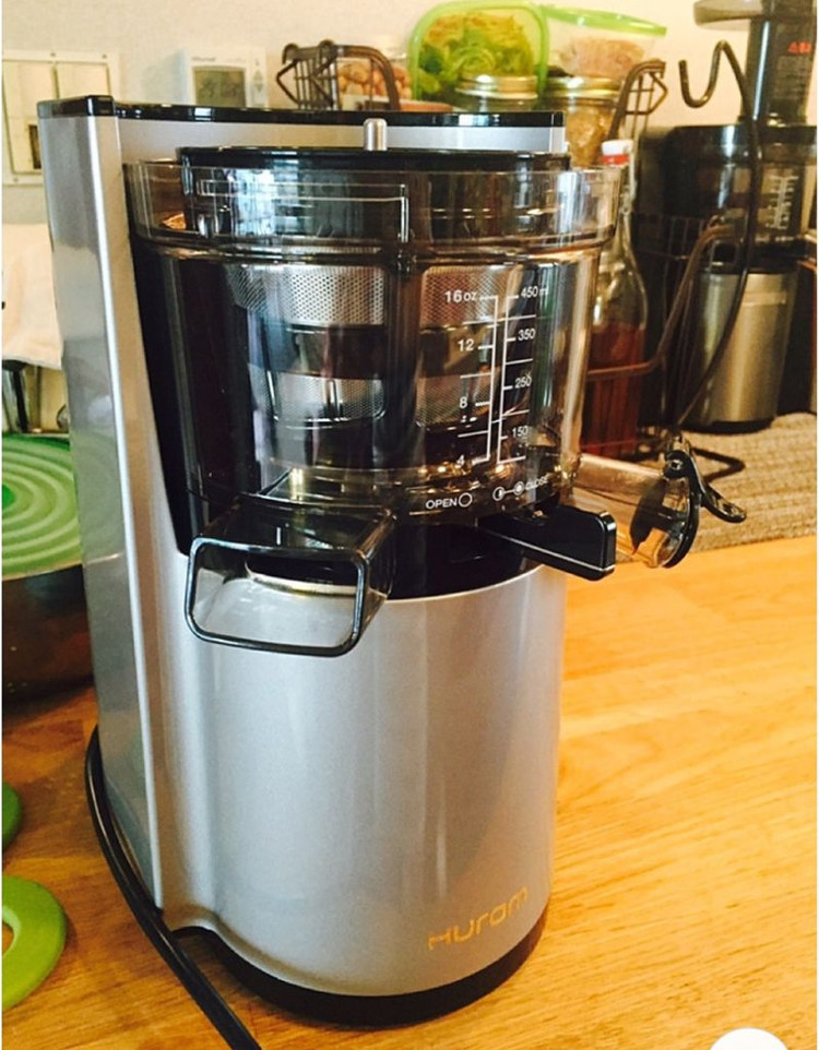 휴롬 녹즙기/착즙기/주스쥬서기--2