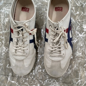 오니츠카 타이거(사이즈 270) 운동화 팝니다.