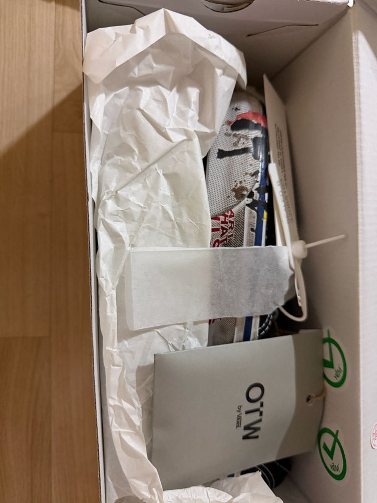 [255] 갤러리디파트먼트 x 반스 이미지