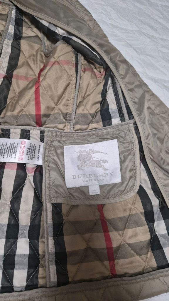 버버리 여아 퀼팅자켓 이미지