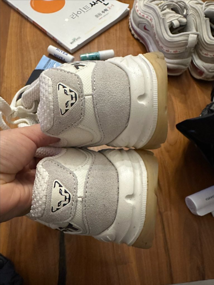 다이나빗운동화--3