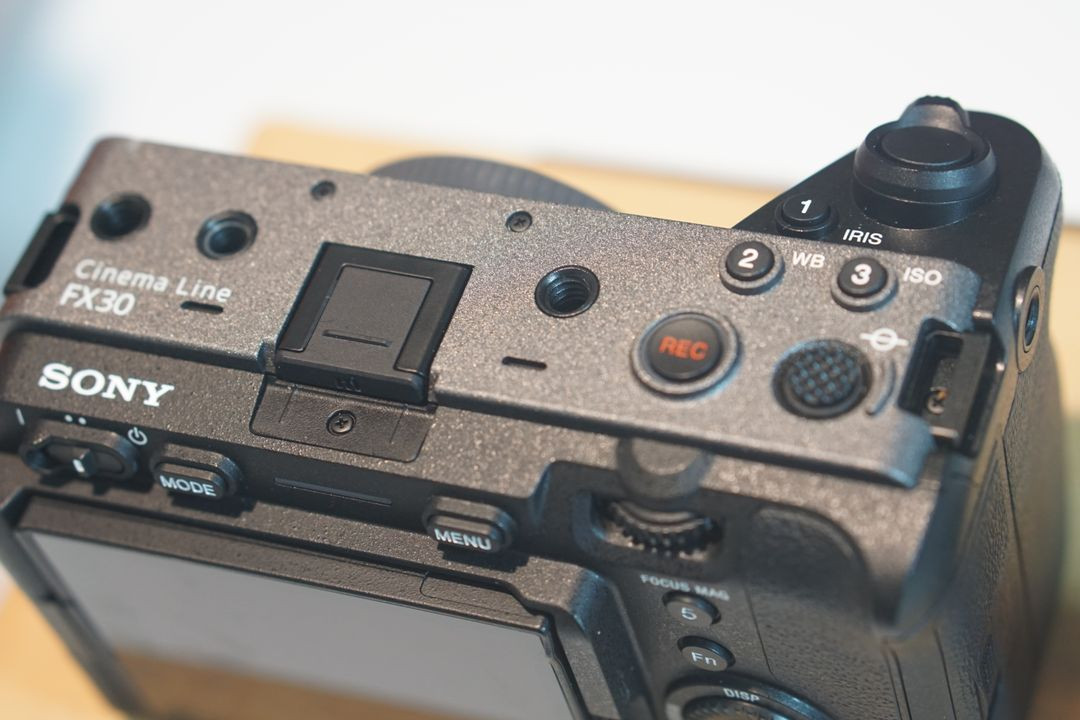 소니 FX30 미러리스 카메라 이미지