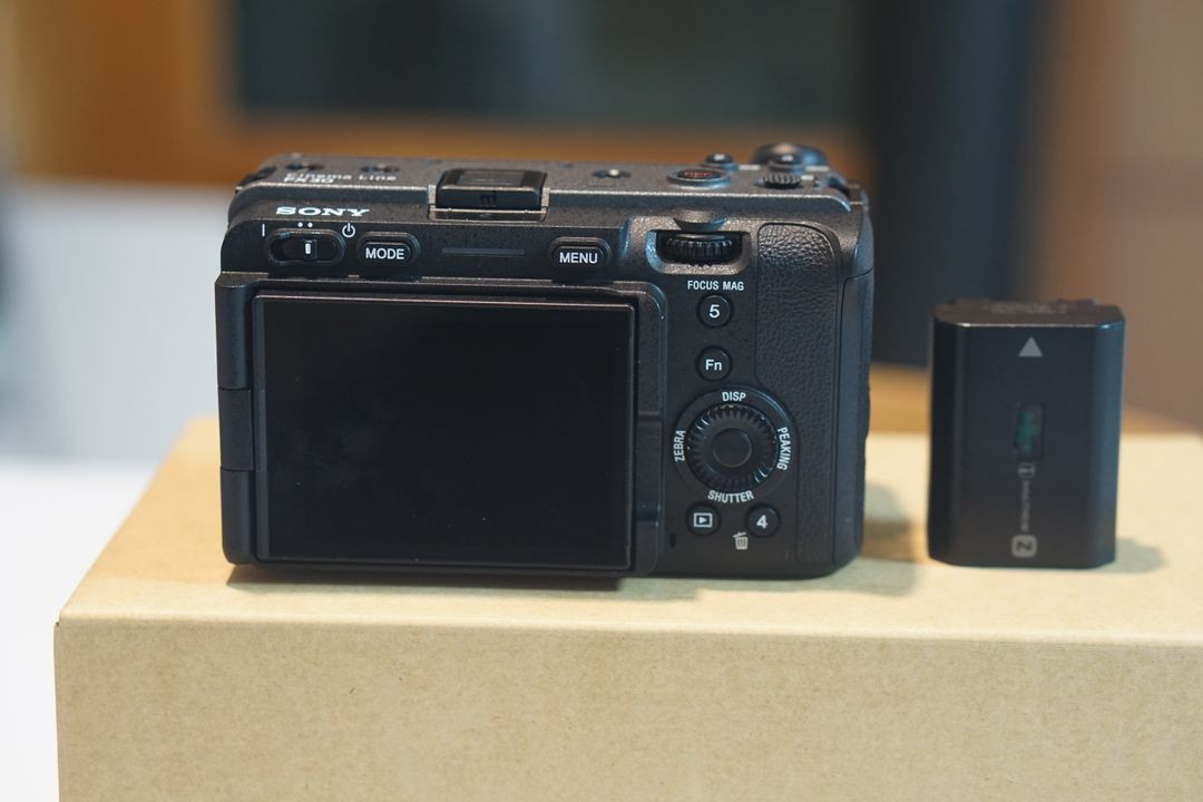 소니 FX30 미러리스 카메라 이미지