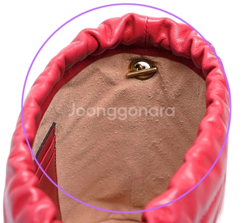 구찌 레드 카프스킨 마틀라세 GG 마몬트 미니 버킷백--6