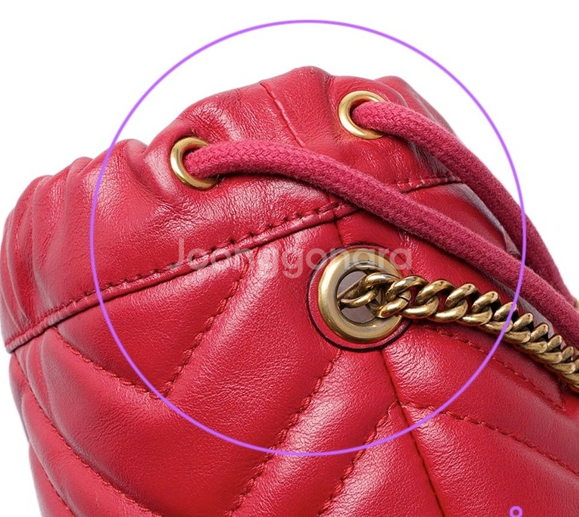 구찌 레드 카프스킨 마틀라세 GG 마몬트 미니 버킷백--7