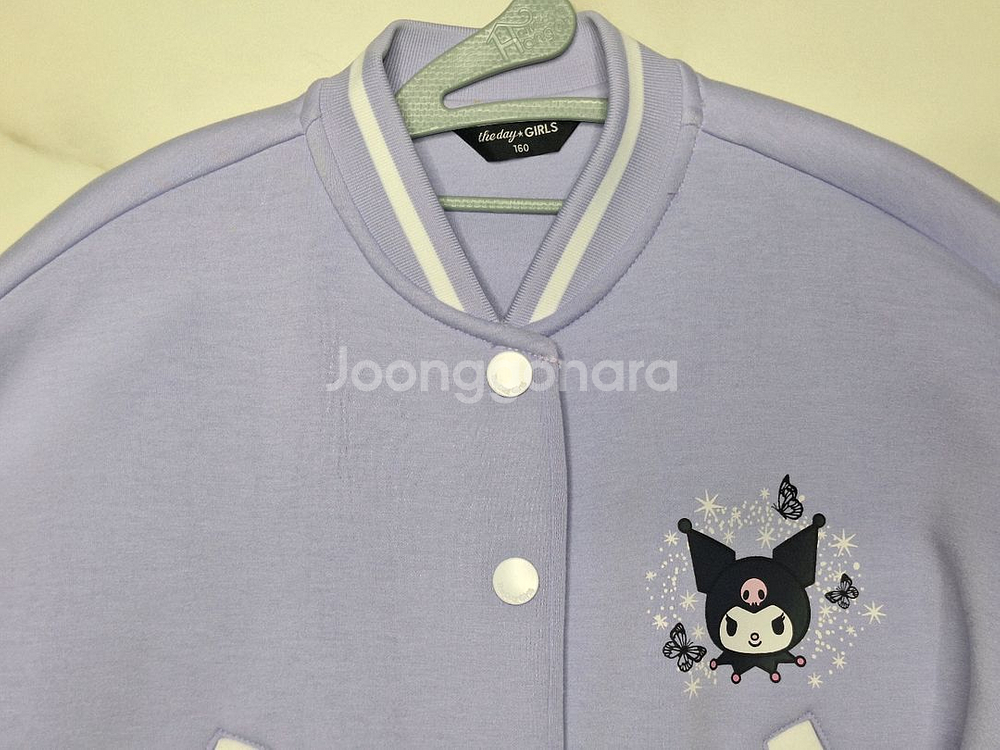 더데이걸 쿠로미 크롭 바시티자켓 160사이즈--3